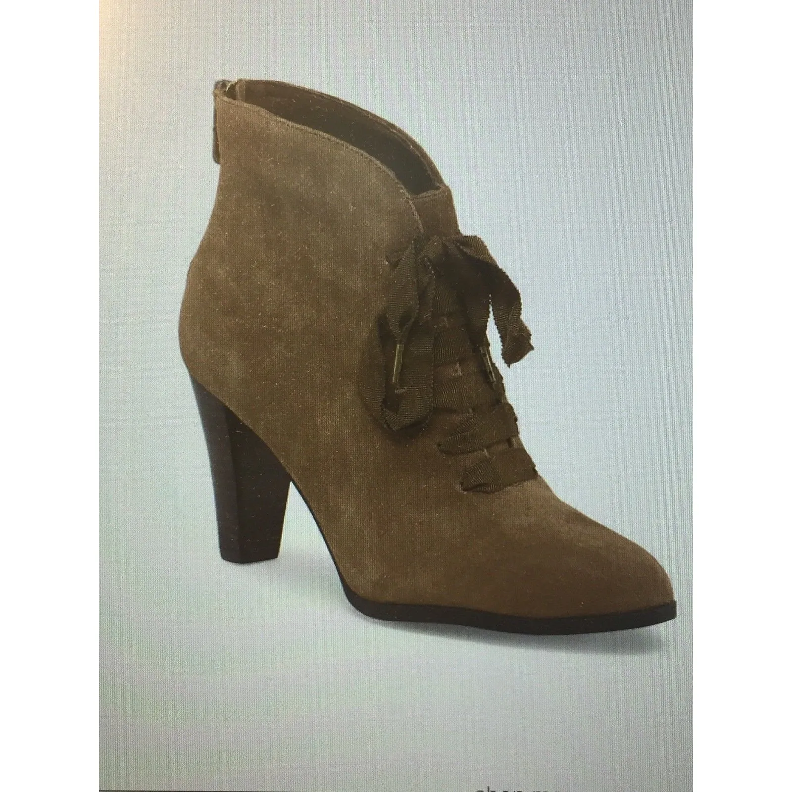 Adrienne Vittadini: Women’s  Brown Suede Bootie, Size 11