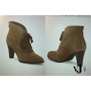 Adrienne Vittadini: Women’s  Brown Suede Bootie, Size 11