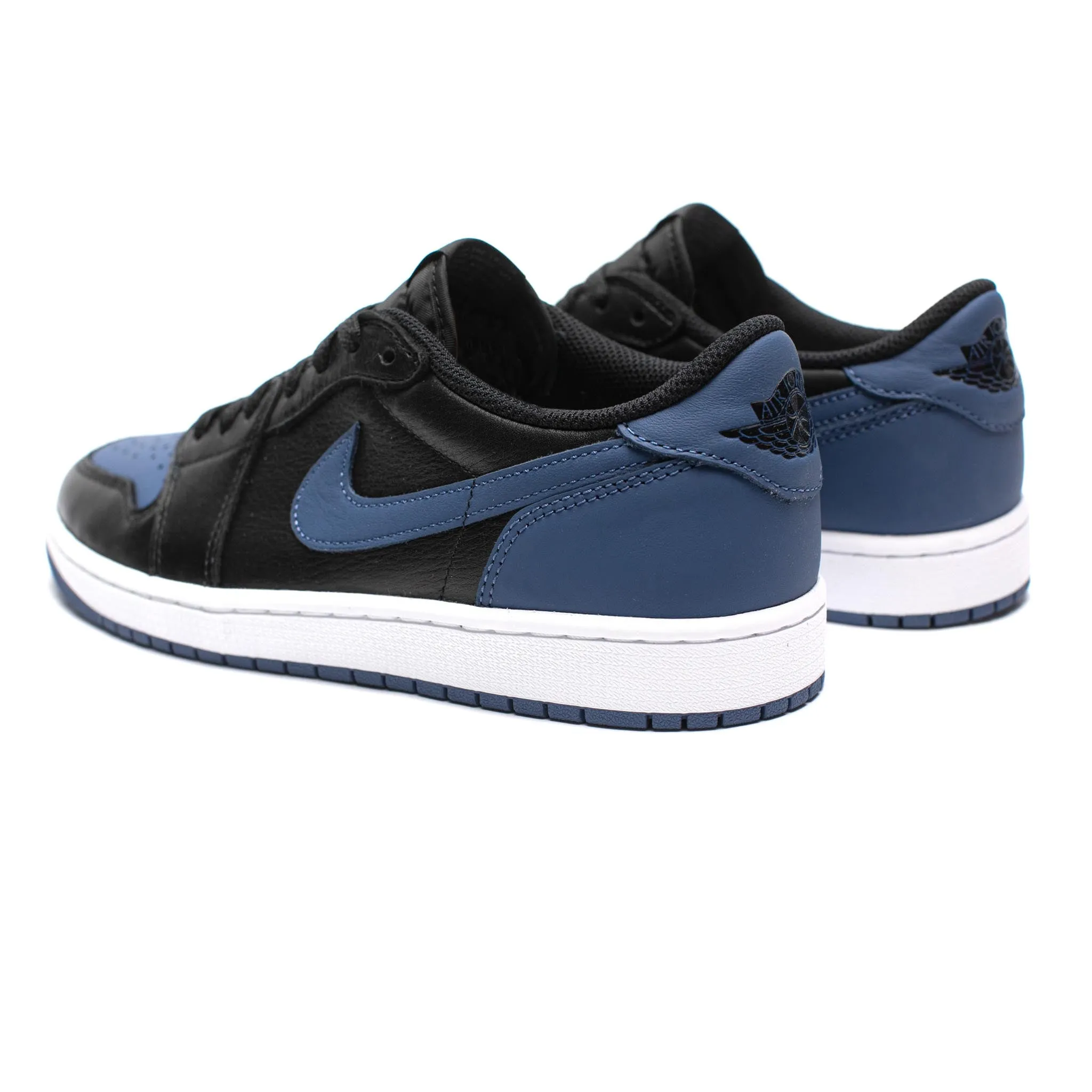 Air Jordan 1 Low OG ‘Mystic Navy’