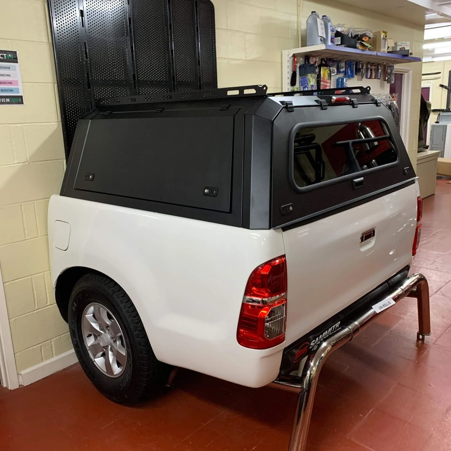 Aluminium Expedition Load Bed Canopy for the Mitsubishi L200 2015  Double Cab