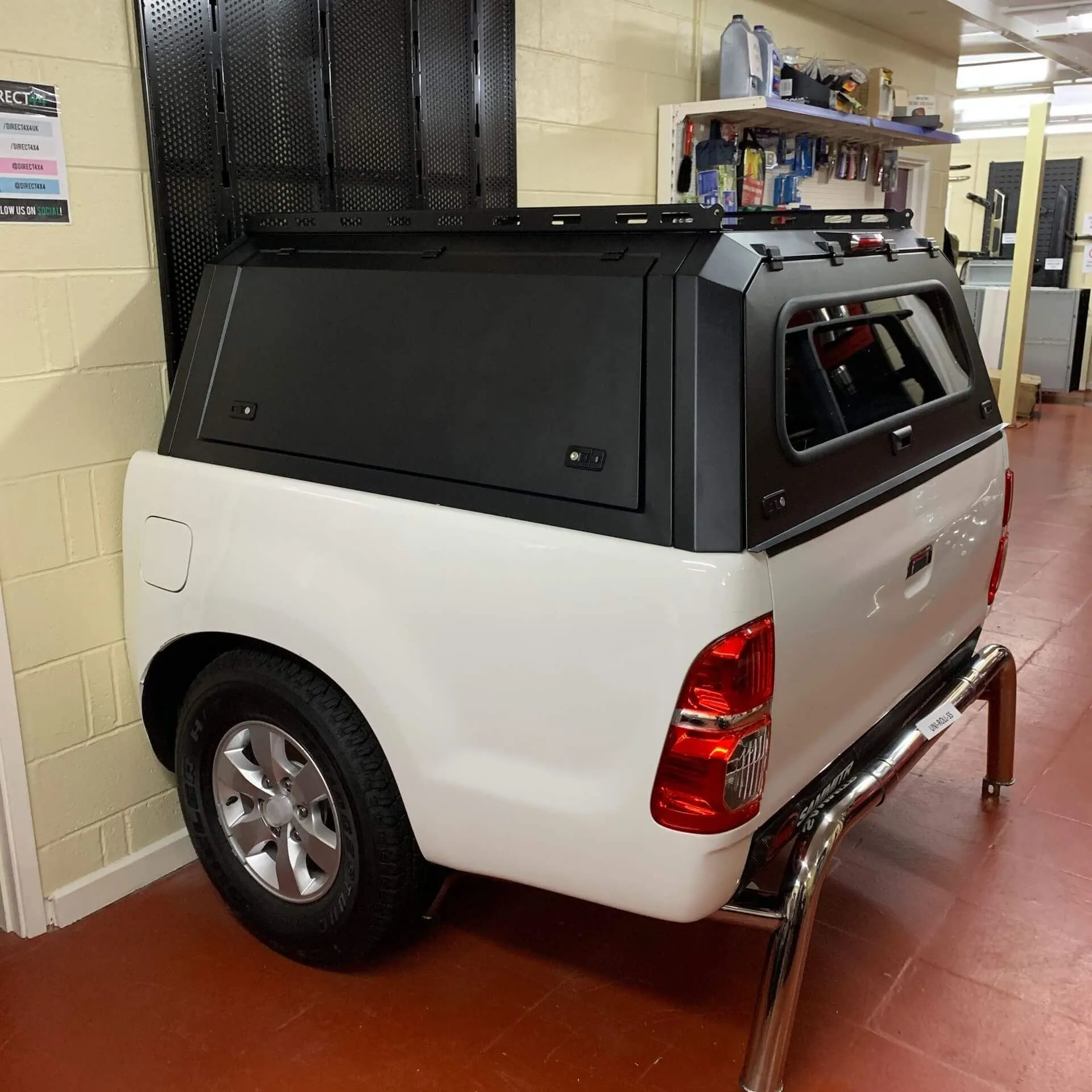 Aluminium Expedition Load Bed Canopy for the Mitsubishi L200 2015  Double Cab