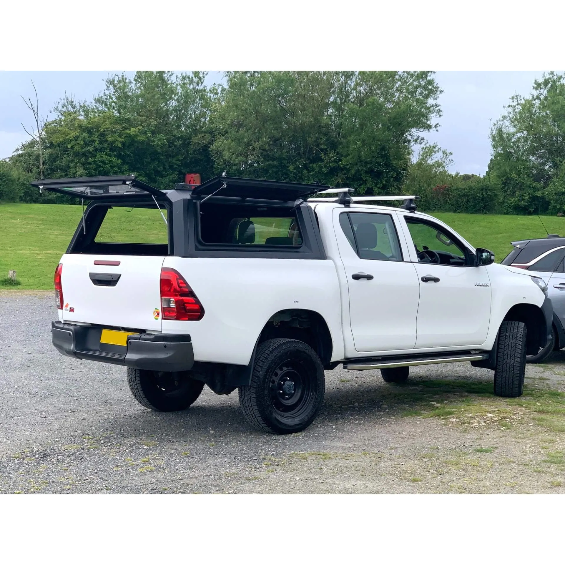 Aluminium Expedition Load Bed Canopy for the Toyota Hilux 2005-2016 Double Cab