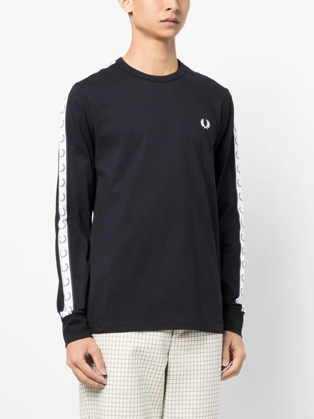 embroidered-logo long-sleeve sweatshirt