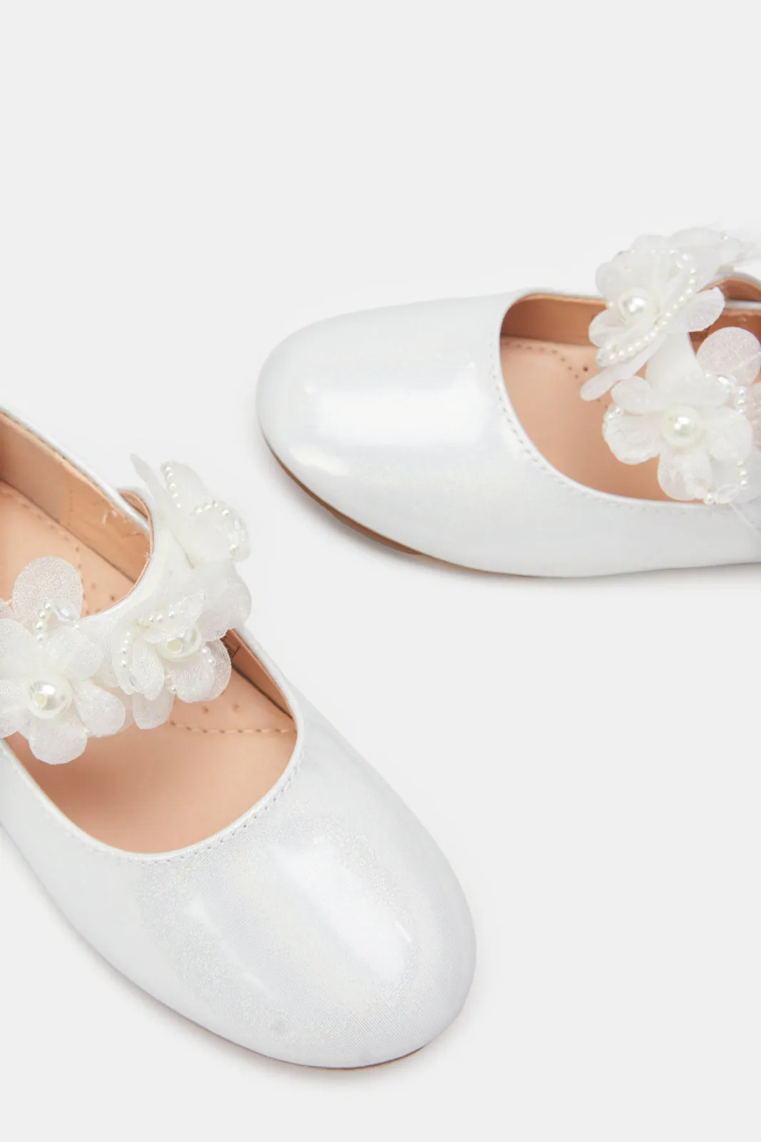 Infant Girls White Pearl Ballerina