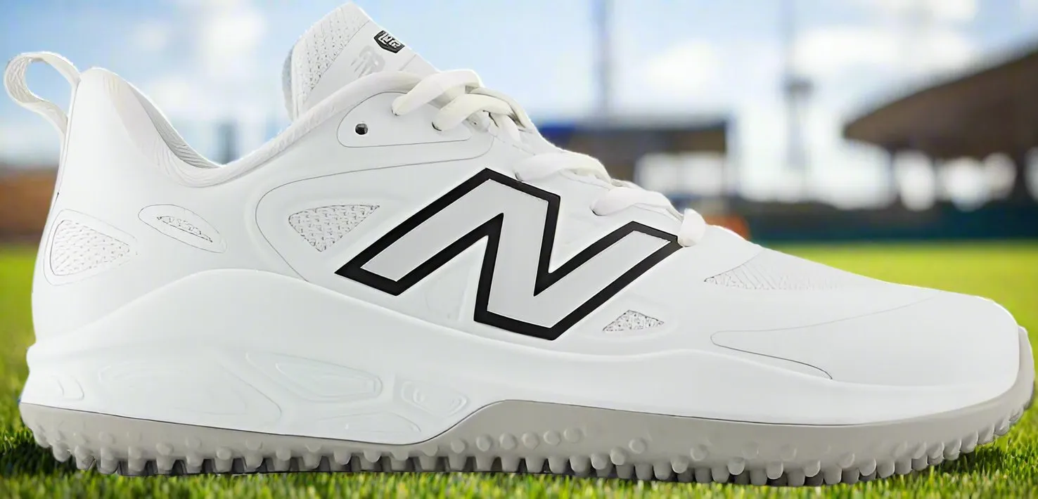 New Balance Fresh Foam Velo v4 Women's Turf-Trainer Shoe - White