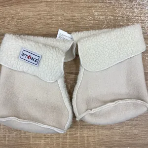 Stonz - Kid's Fleece Boot Liner - MSRP $25: White-children-