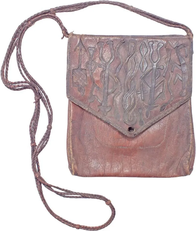 TUAREG/HAUSA SHOULDER BAG, LATE 19th CENTURY